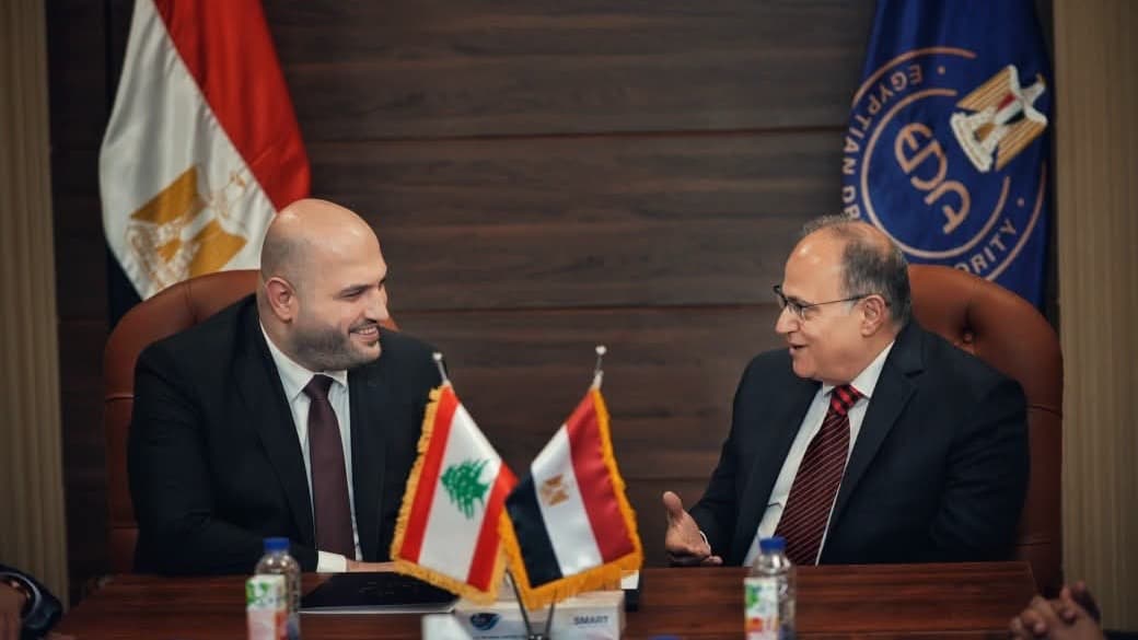 وزير الصحة تسلّم جائرة القيادة في تعزيز مرونة النظم الصحية واطلع على التجربة المصرية في التغطية الصحية الشاملة وبحث في تطوير التعاون في مجال الدواء