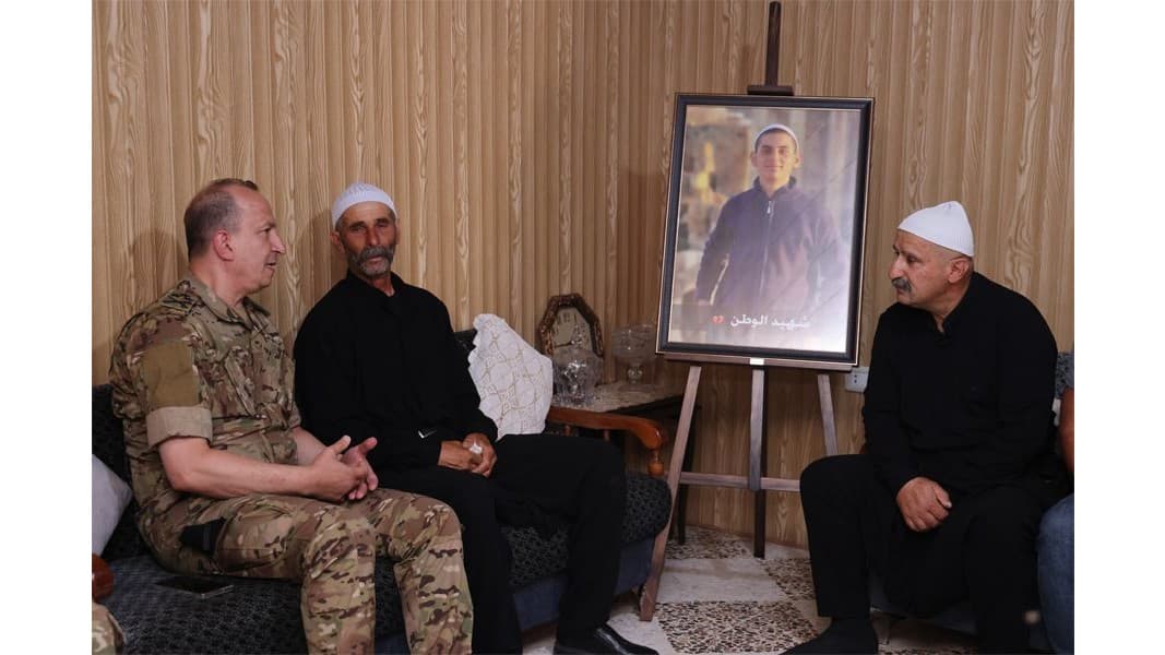قائد الجيش إلى العسكريين خلال تفقده وحدات في البقاع: أنتم الرقم الصعب في المعادلة اللبنانية