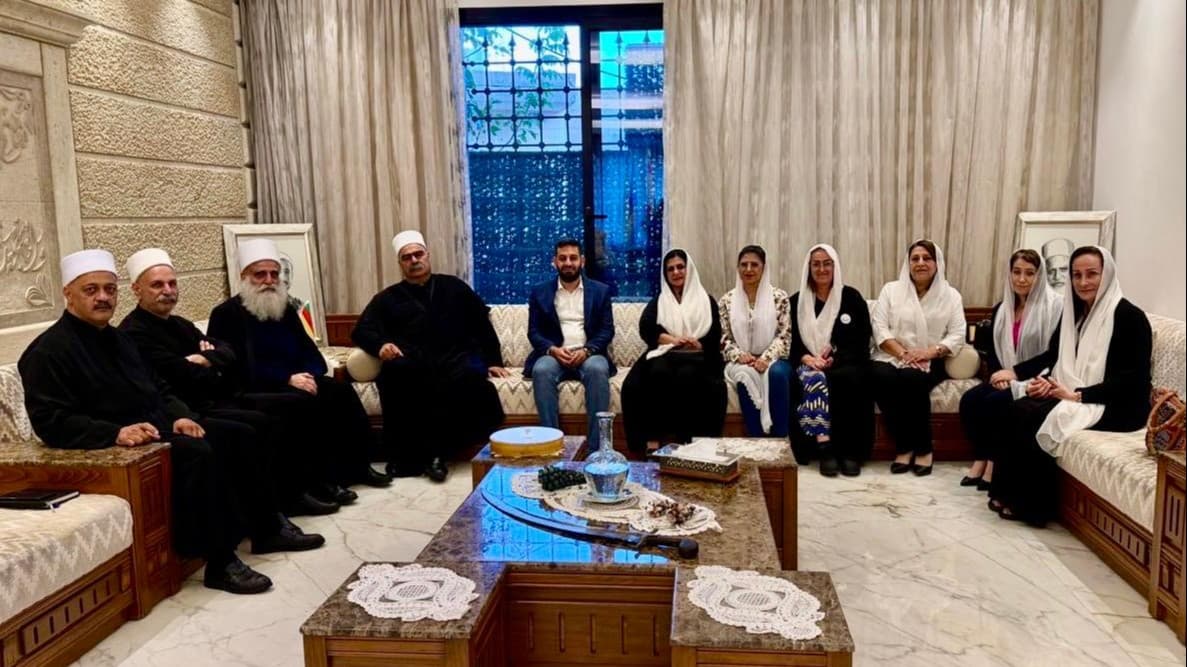 شيخ العقل: الإيمان التوحيدي بوصلة لمواجهة التحديات وتمتين الوحدة ضرورة لحماية الهوية