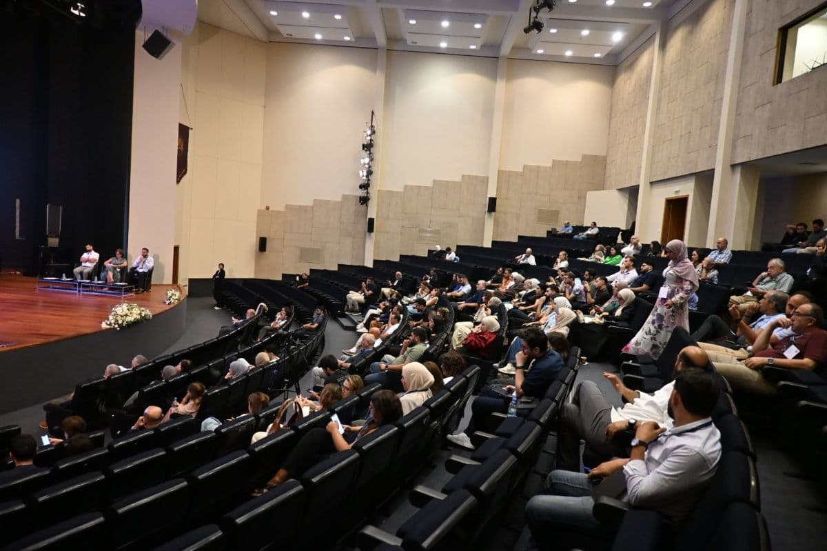 كلية الطب في جامعة البلمند نظمت المؤتمر الطبي الشامل ال 4 ناصرالدين: تعزيز جهوزية المستشفيات الحكومية وطب الطوارئ أولوية