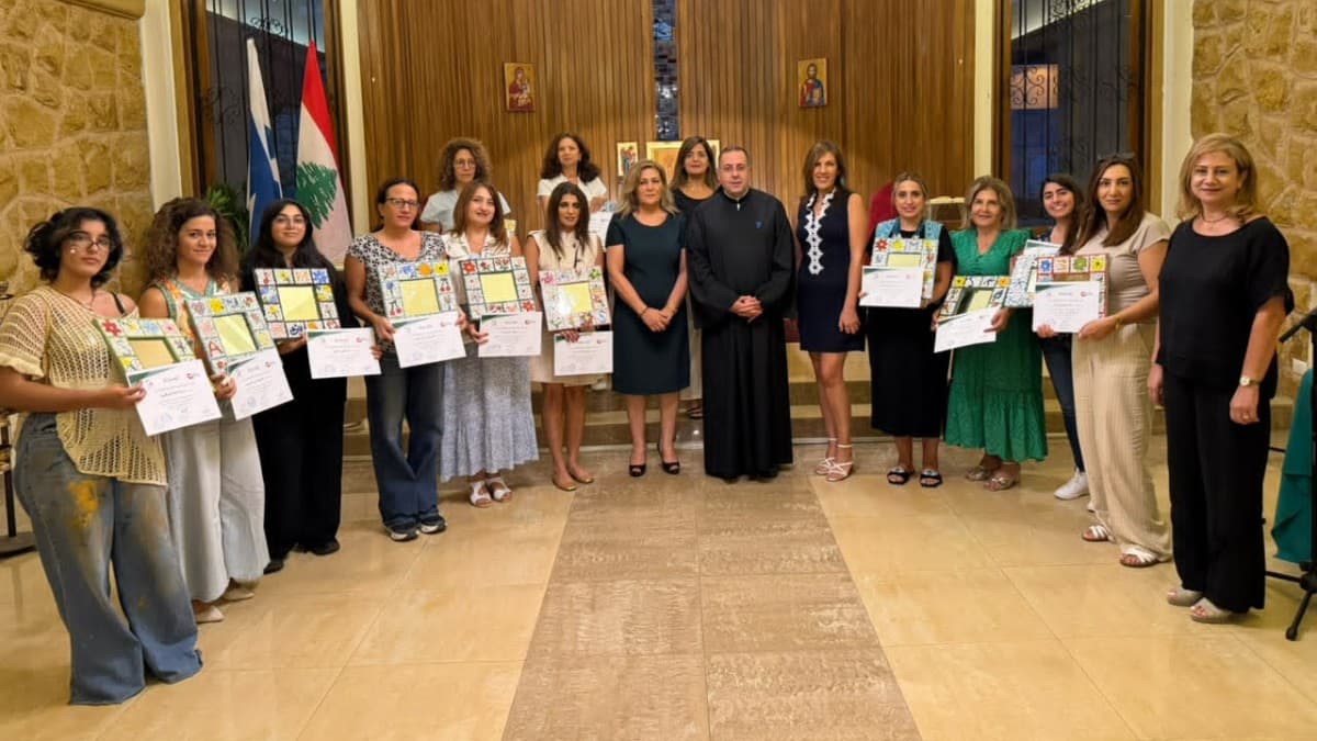 اختتام الدورات التدريبية المجانية في المعهد الفني الأنطوني - الدكوانة بحضور ممثلة وزير العمل