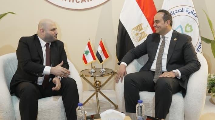 وزير الصحة تسلّم جائرة القيادة في تعزيز مرونة النظم الصحية واطلع على التجربة المصرية في التغطية الصحية الشاملة وبحث في تطوير التعاون في مجال الدواء