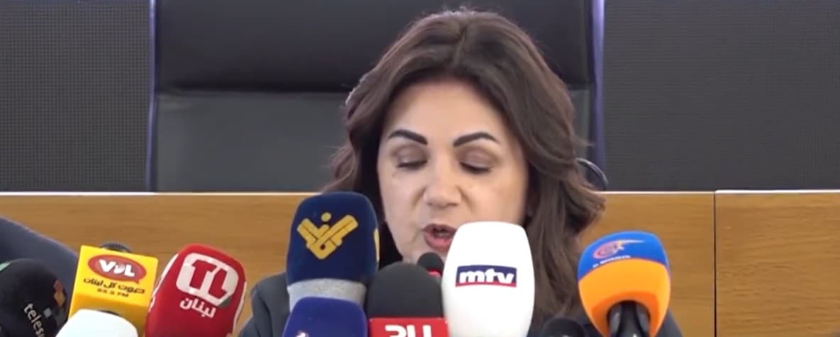 إطلاق استراتيجية الإدماج الاقتصادي وتوقيع ميثاق شراكة لتعزيز فرص العمل والحماية الاجتماعية الوزيرة السيد : فلنجعل منها بداية لشراكة وطنية حقيقية تترجم السياسات إلى فرص
وزير العمل : مسؤولية وطنية تتقاسمها مختلف الوزارات والمؤسسات العامة
وزير الإقتصاد: النجاح لن يقاس بجودة الوثيقة بل بقدرتنا على التنفيذ
عربيد : ترسم خارطة تنمية بدلا من أن تكون برنامج رعاية وعطاءات
