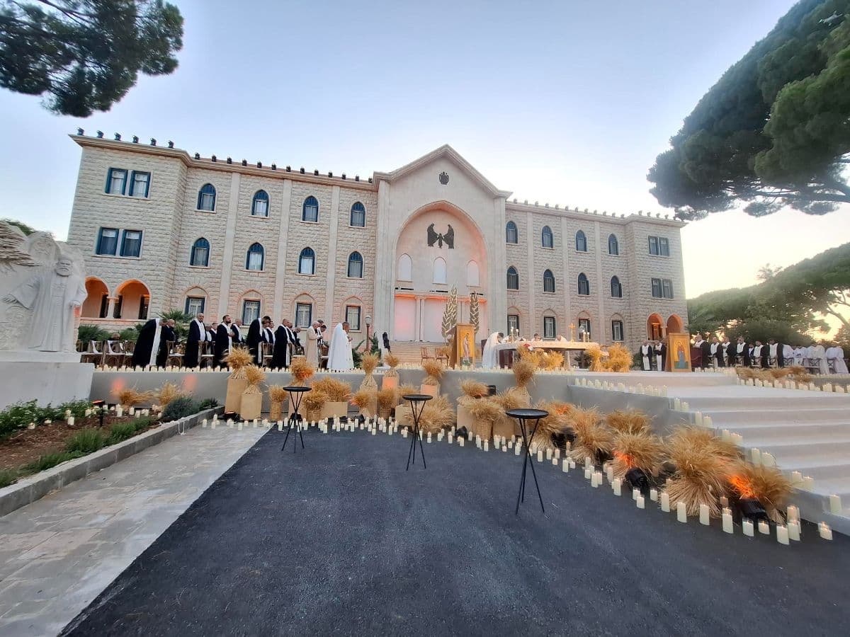 الراعي في قداس الشكر لتطويب البطريرك الياس الحويك في عبرين: الوطن الذي آمن به الحويّك يحتاج اليوم إلى دولة قوية وجيش قوي