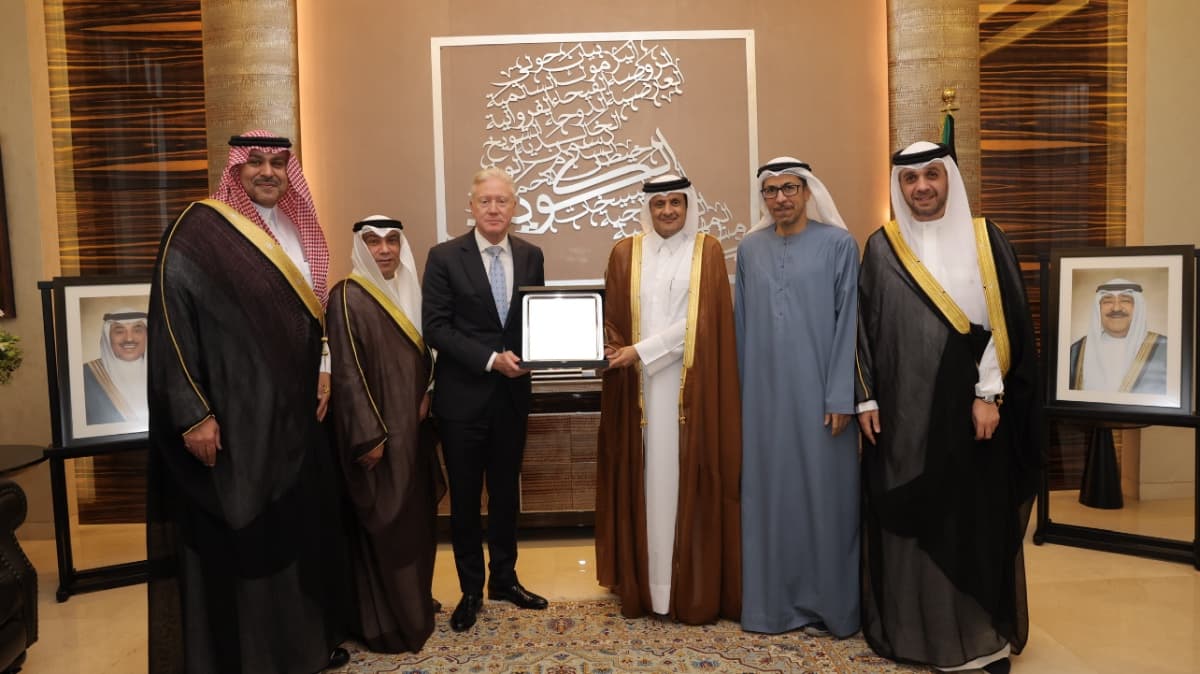 سفارة الكويت: رجي عرض مع سفراء مجلس التعاون الخليجي التطورات خلال غداء اقامه السفير الشرجي واكدوا دعمهم لتوجهات الخارجية لصون سيادة لبنان